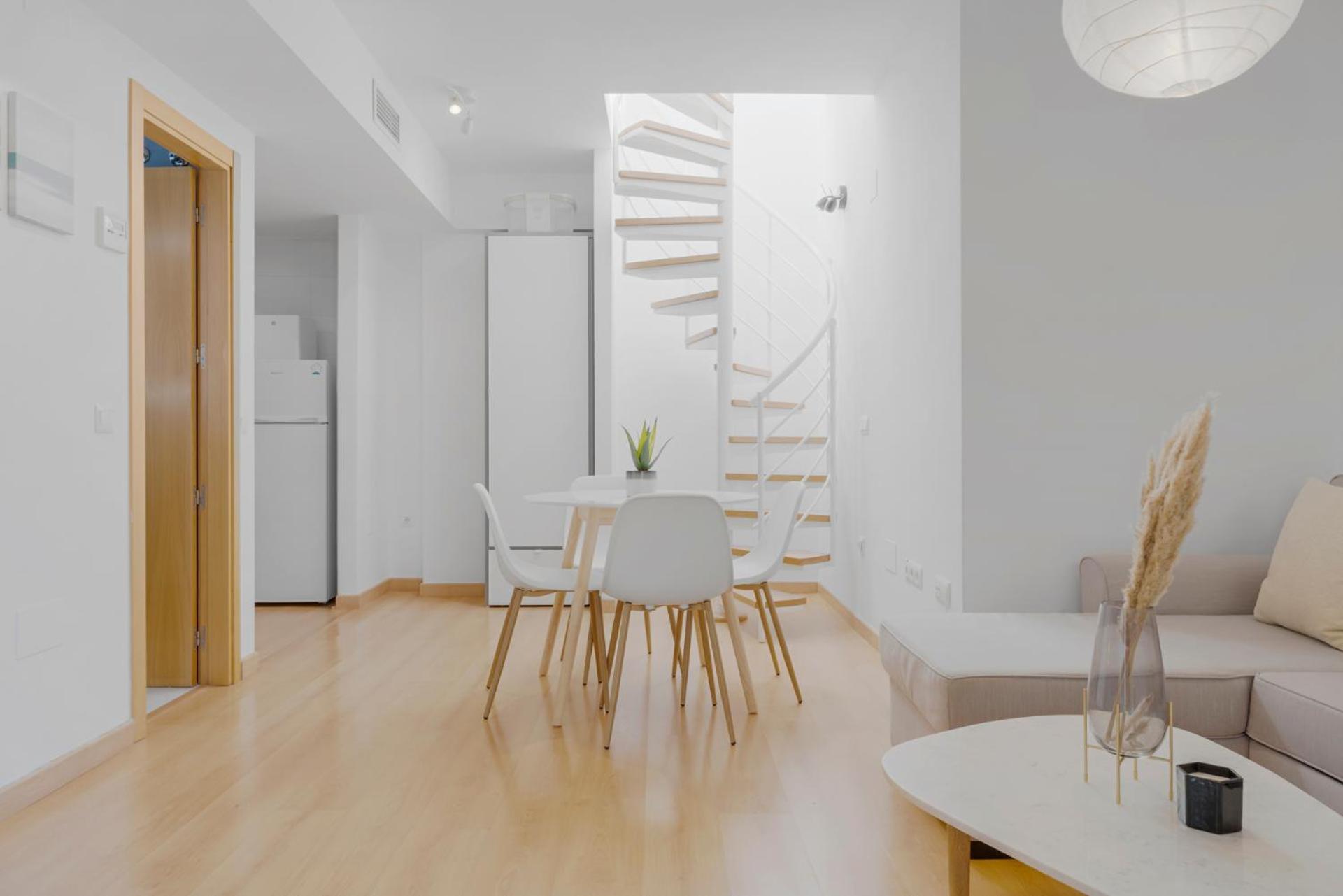 Apartment Unique Floor In Historic Center By Costarentals - Mal04 Málaga